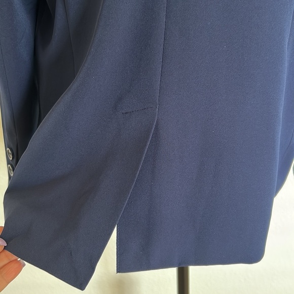 Bagatelle Collection Core Navy Blazer Size Large - Picture 10 of 12